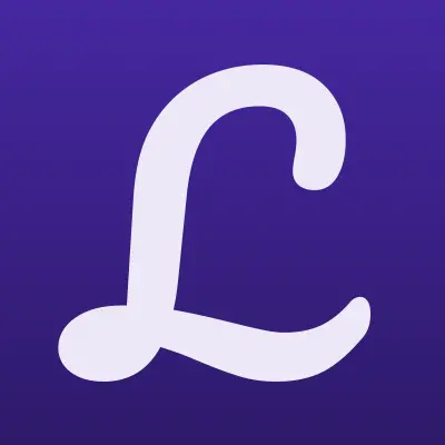 Лама принимает